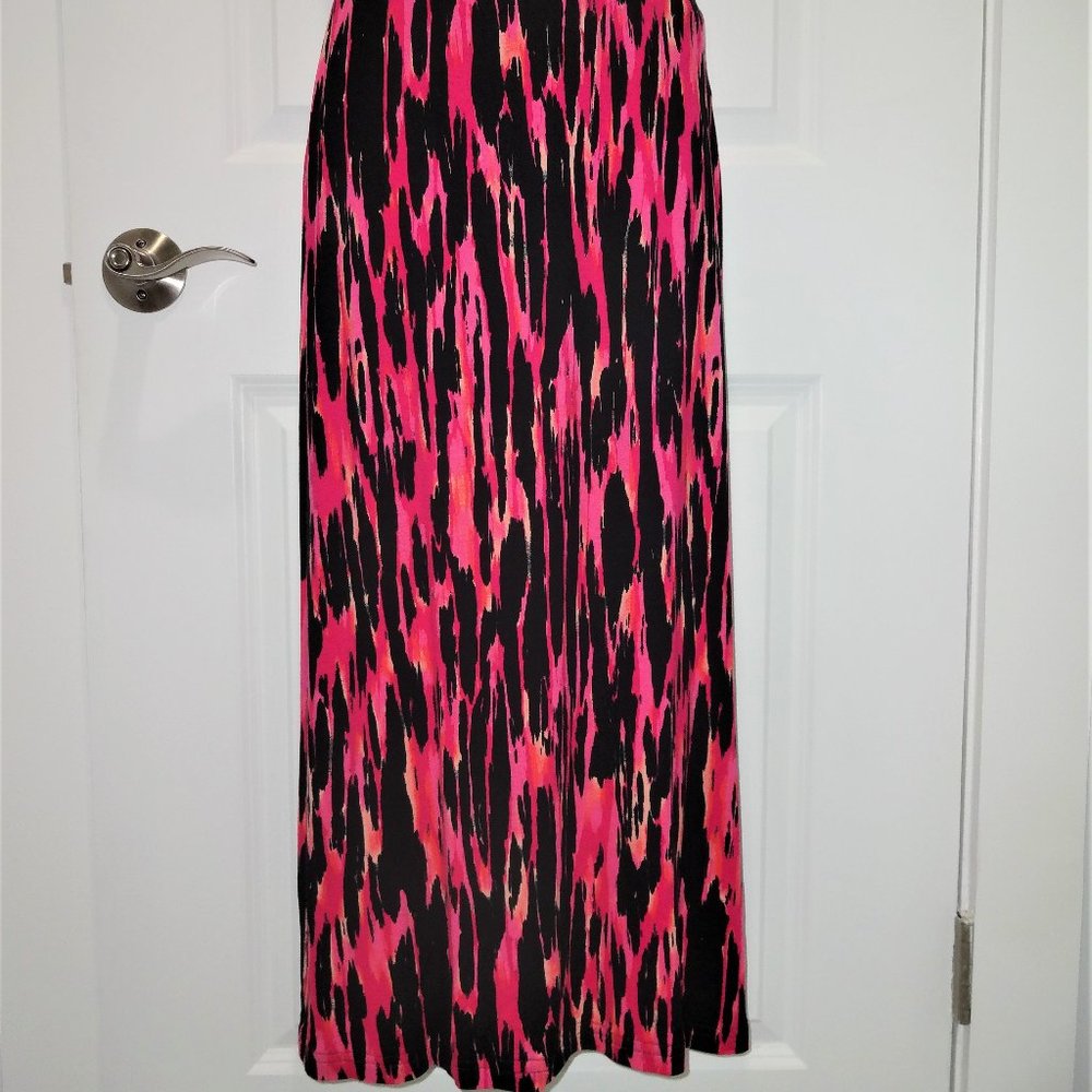 APT. 9 Staight Maxi Skirt w/Single Slit Multicolor Pink Abstract , Size M, NWT